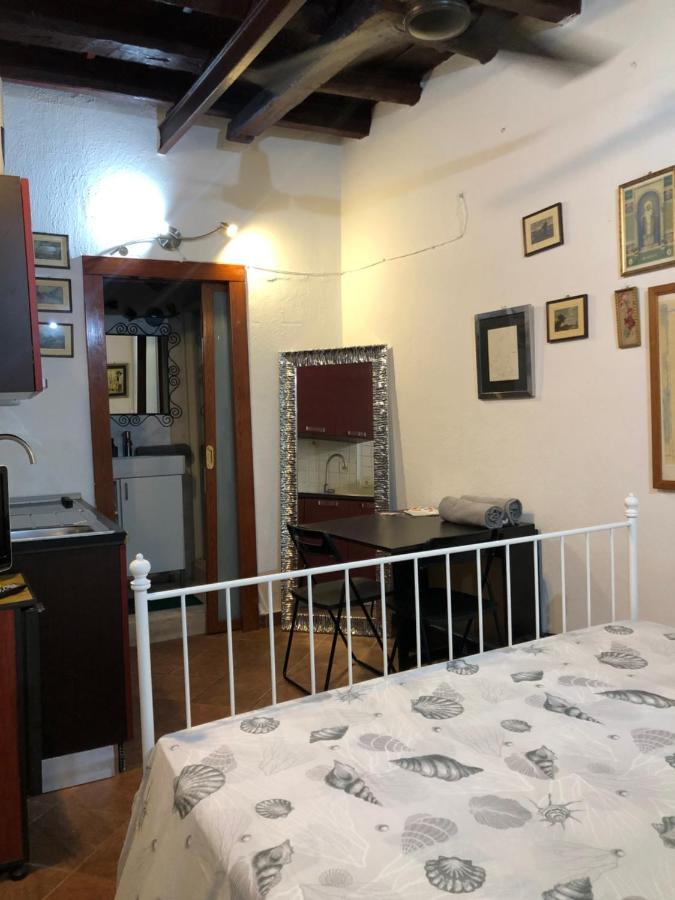 Nicolaiano House - Scardicchio Maisons Bari Eksteriør billede