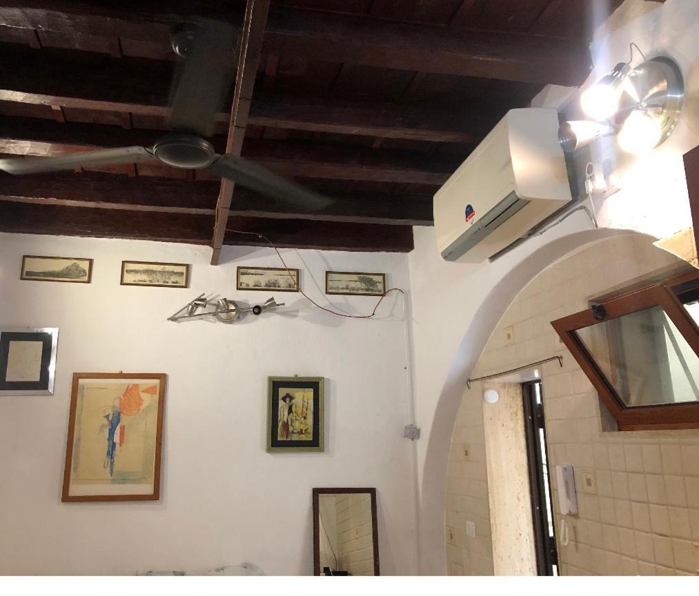 Nicolaiano House - Scardicchio Maisons Bari Eksteriør billede